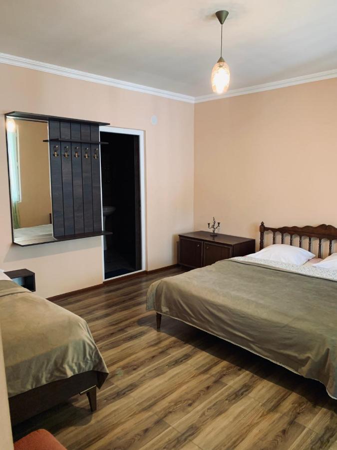 Ano'A Apartment Borjomi Ngoại thất bức ảnh