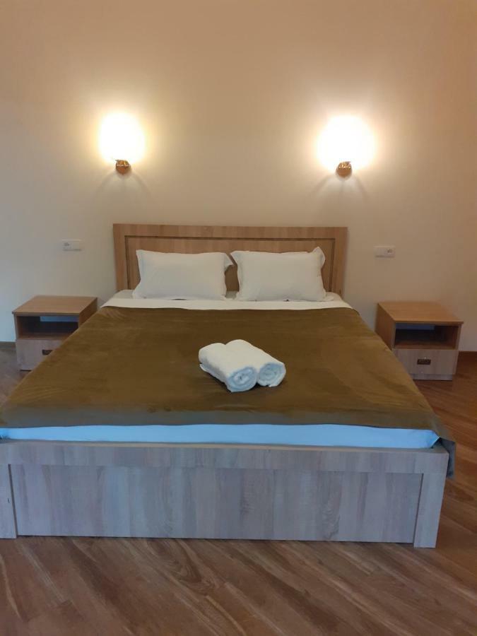 Ano'A Apartment Borjomi Ngoại thất bức ảnh