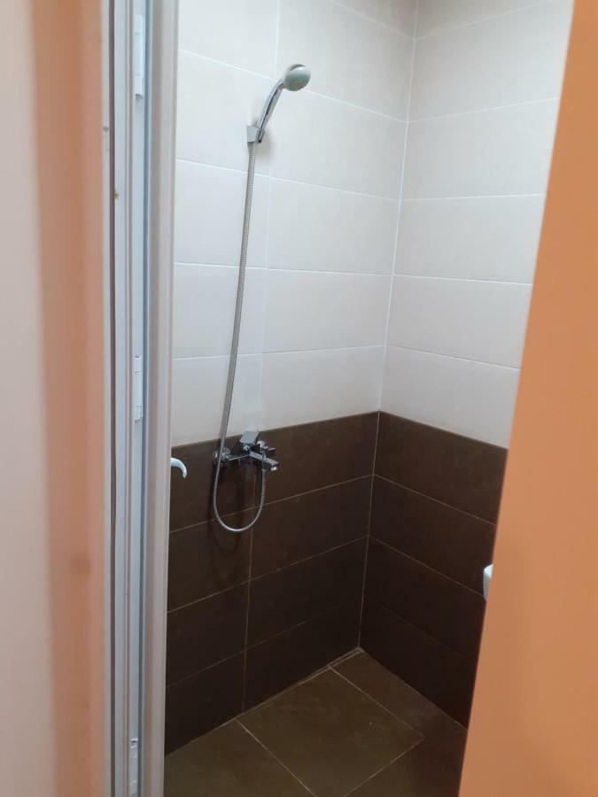 Ano'A Apartment Borjomi Ngoại thất bức ảnh