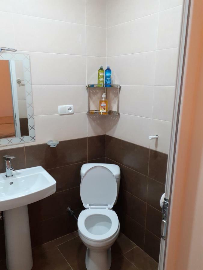 Ano'A Apartment Borjomi Ngoại thất bức ảnh